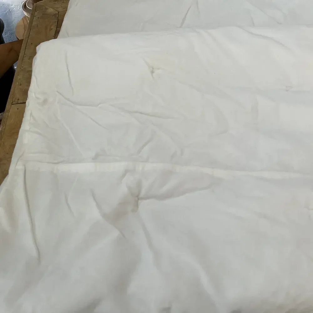 Threshold Velvet Comforter Queen 90 in x 94 in White Cotton